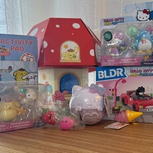 Hello Kitty & Friends Surprise Easter Basket Blanket Playset